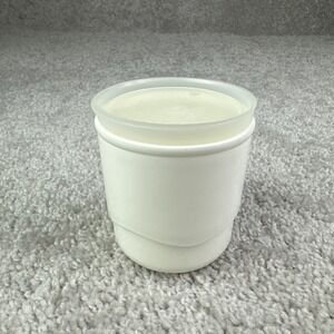 Vintage Tupperware 2546-A-5 White‎ Cup 7 Ounce 200ml With Lid